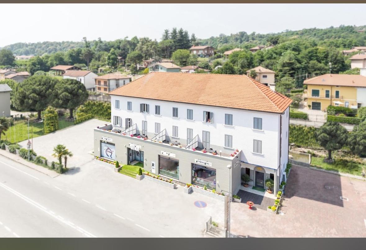 Hotel Italia Dormelletto Exterior foto